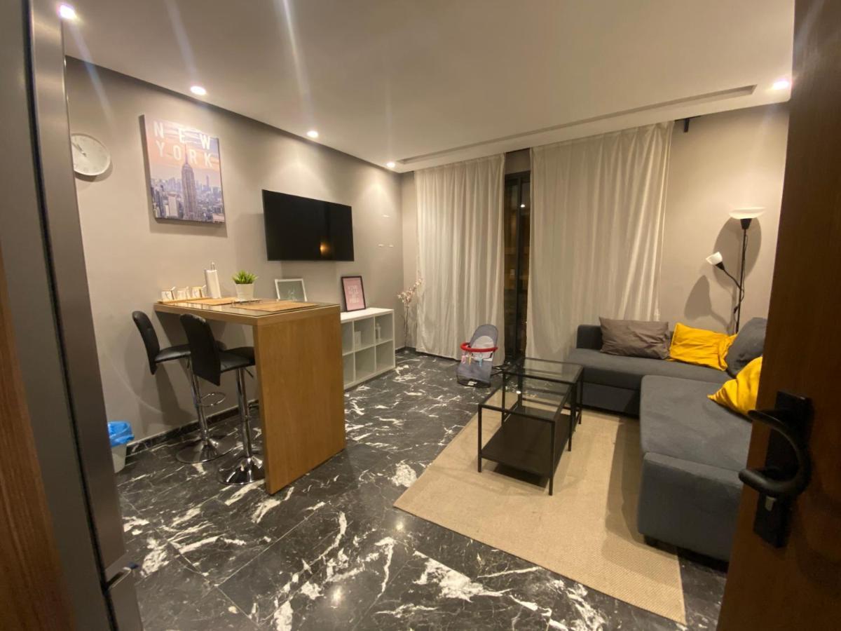 Lovely 1-Bedroom Rental Unit Near 2Mars/Habous Casablanca Bagian luar foto