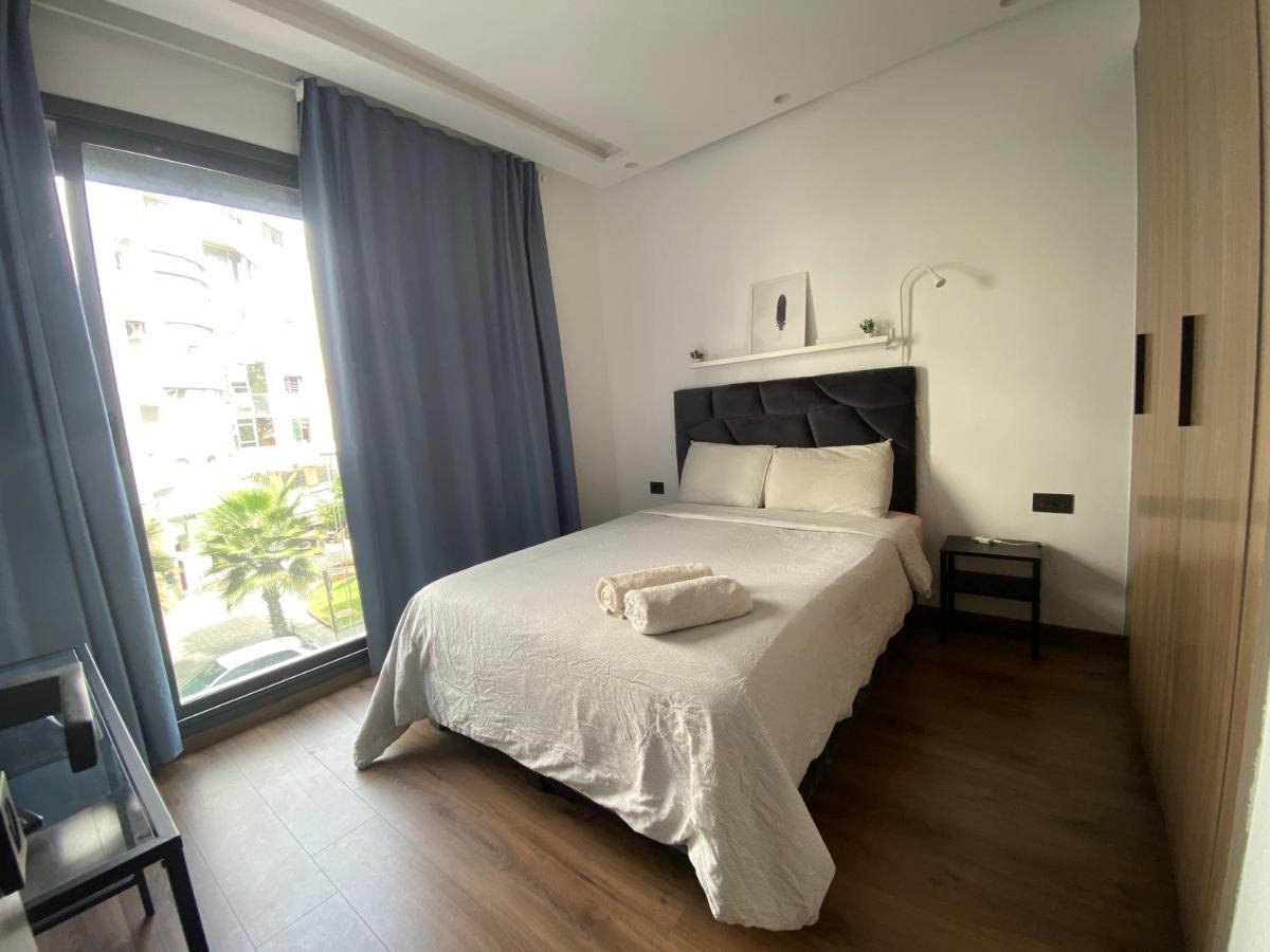 Lovely 1-Bedroom Rental Unit Near 2Mars/Habous Casablanca Bagian luar foto