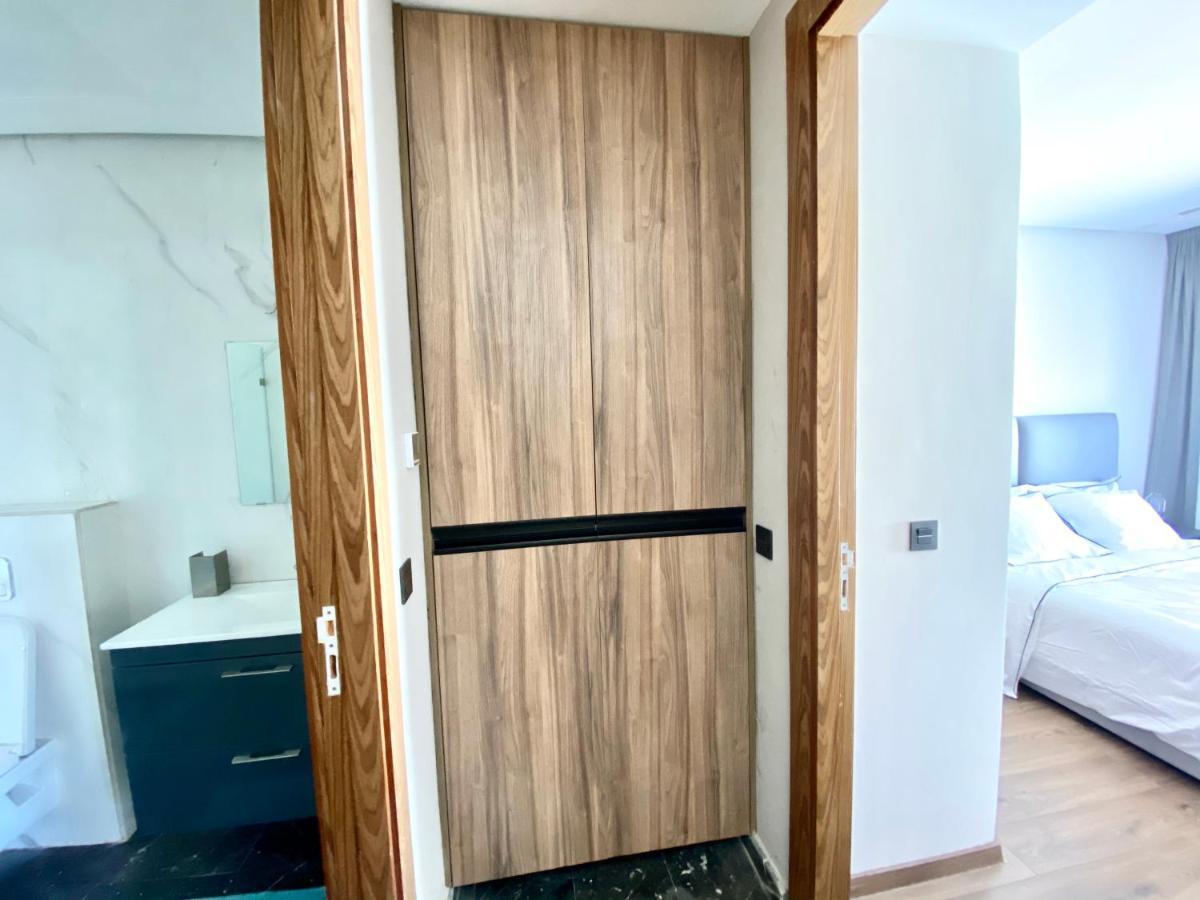 Lovely 1-Bedroom Rental Unit Near 2Mars/Habous Casablanca Bagian luar foto